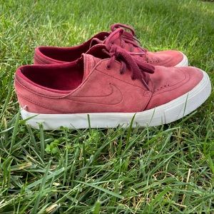 Nike Zoom Janoski HIGHTAPE (Red)